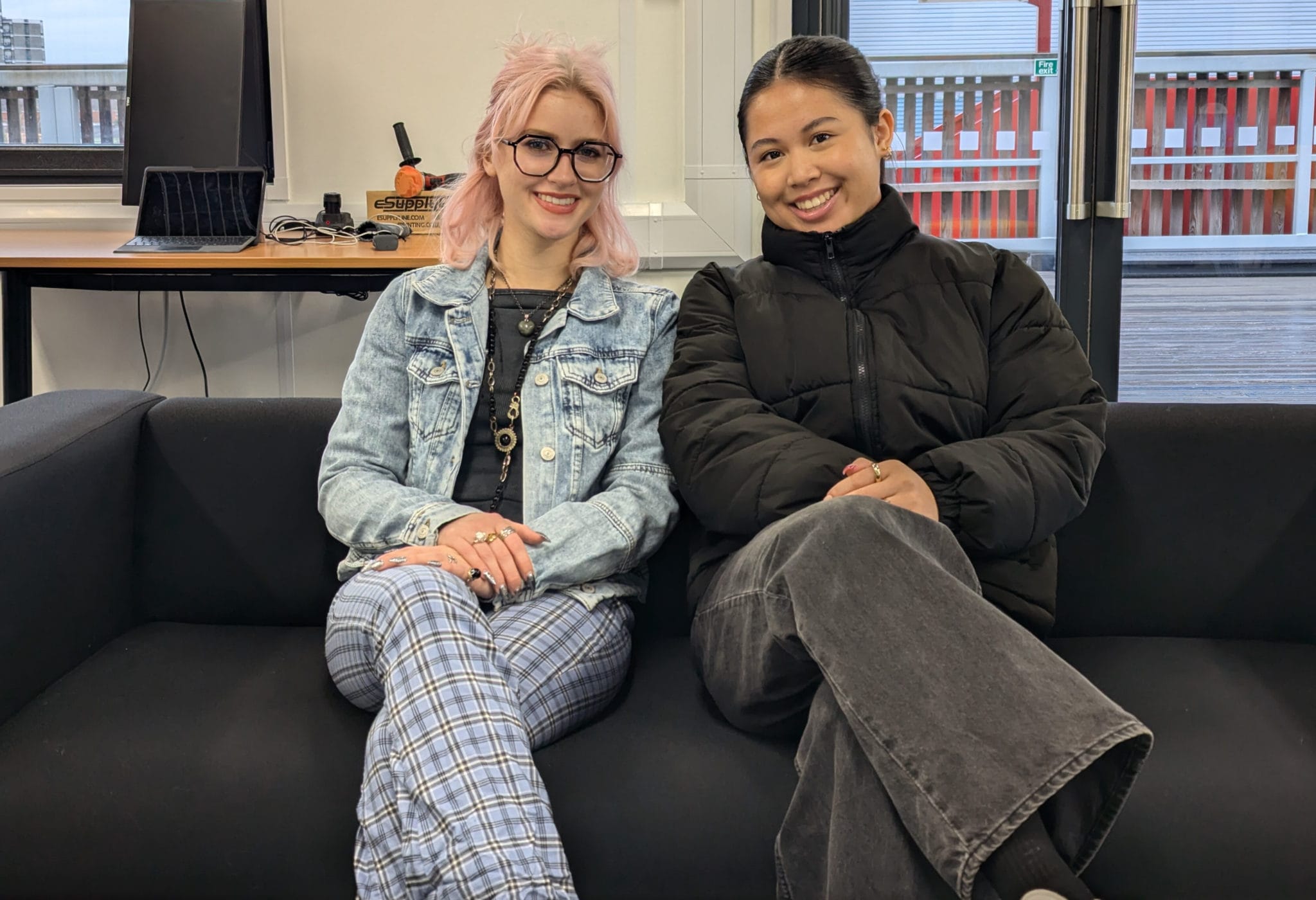 Student Q&A Mila and Elizabeth discuss life abroad 